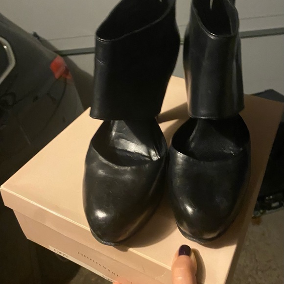 Loeffler Randall Yvette bootie size 9 - Picture 7 of 8